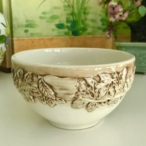 Vintage Dining - Vintage Euro Ceramica Vineyard Bowl w/Grapes EUC Vintage Dining - Vintage Euro Ceramica Vineyard Bowl w/Grapes EUC